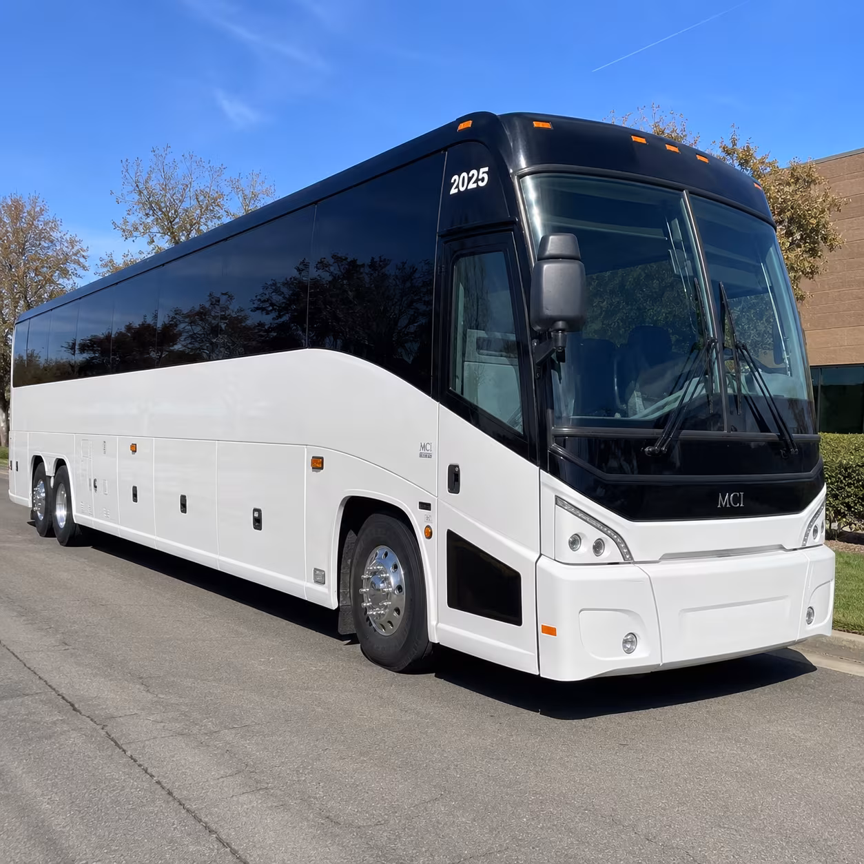 corporate shuttles between glendale offices and state farm stadium events