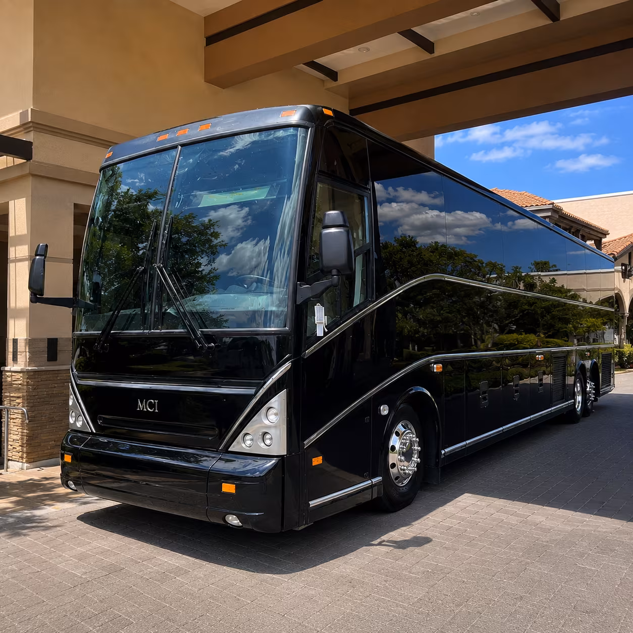 glendale charter bus services fleet